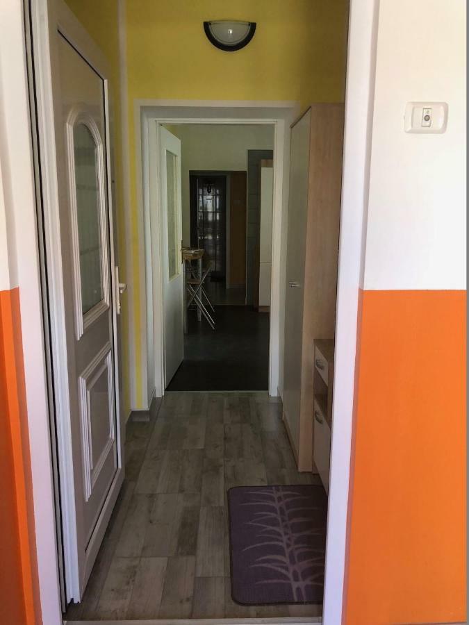 Apartma Mahnic Postojna Exterior photo